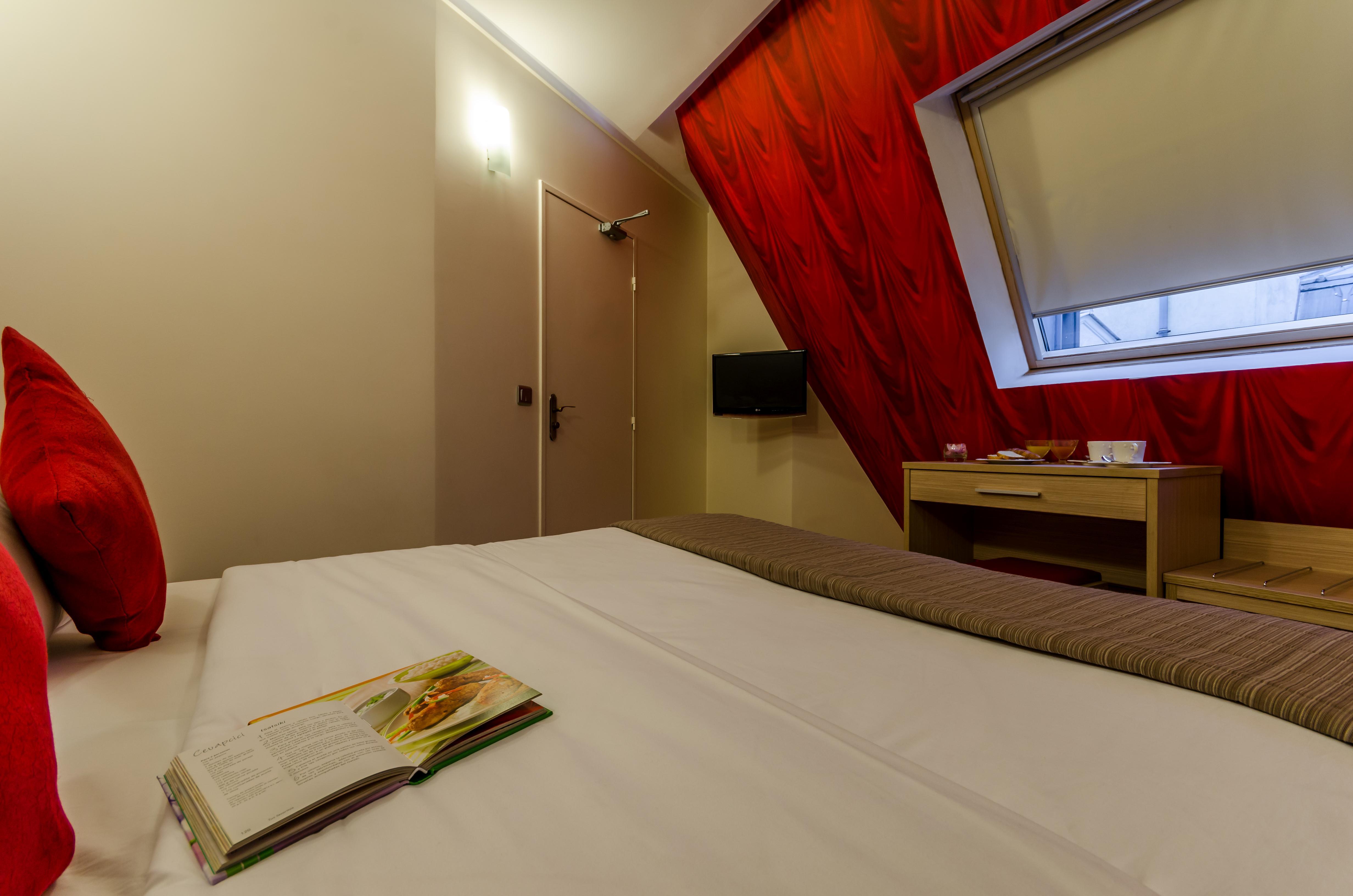 Hotel Riviera Renovated París Exterior foto